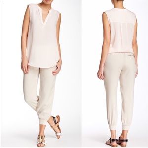 Bella Dahl zip jogger pants in color white sand